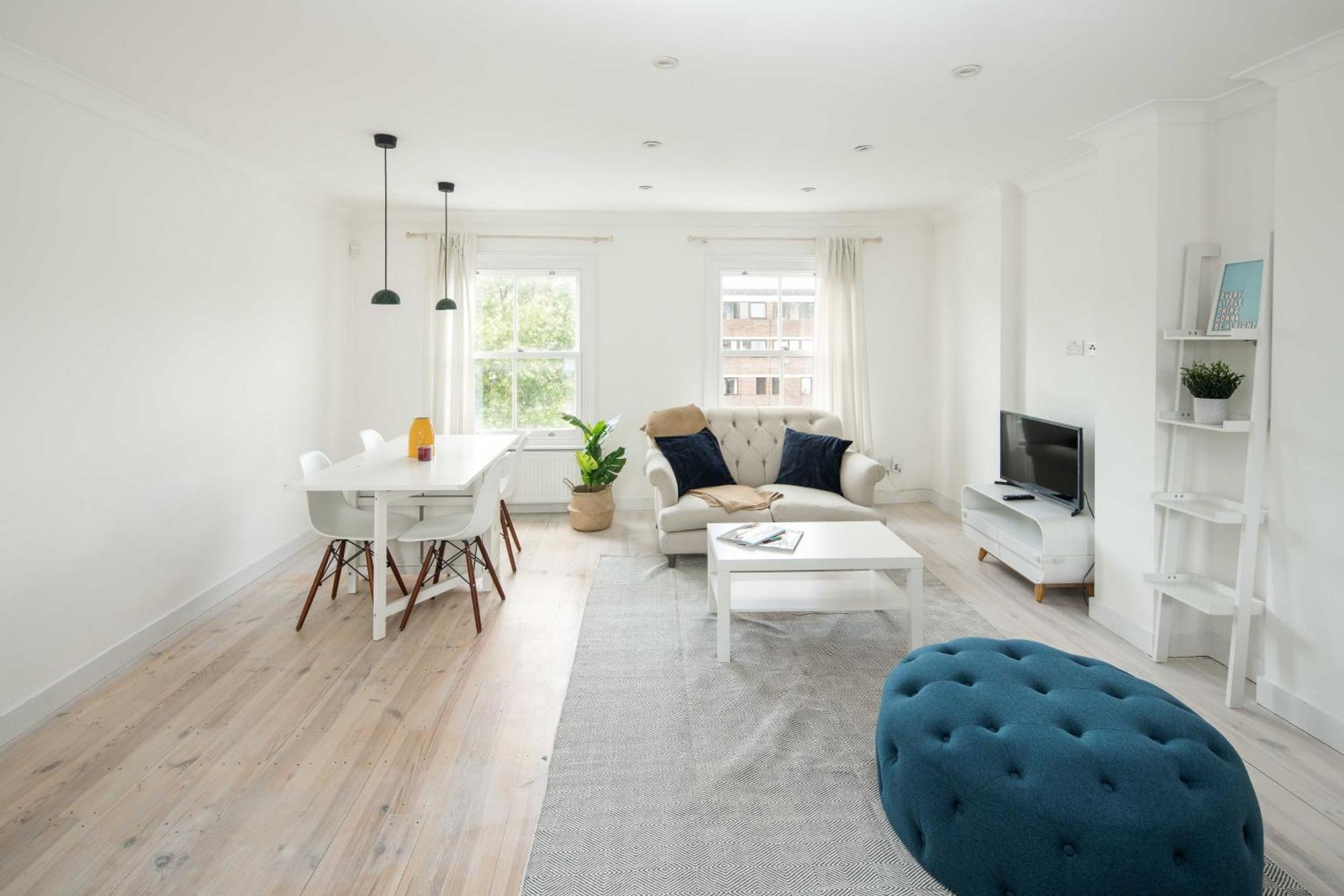 Elegant 2bd Flat Near Portobello Rd With Balcony Apartament Londra